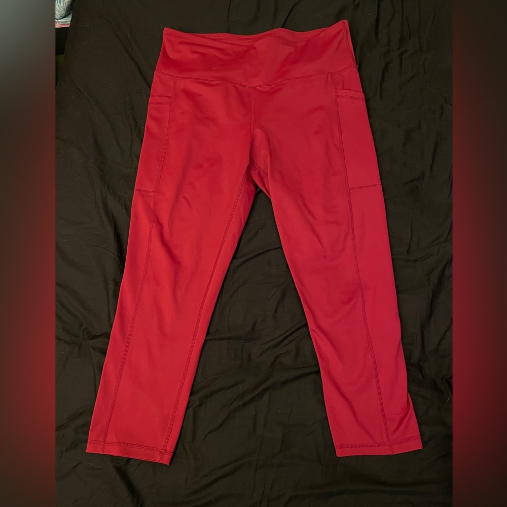 CVG Capri Leggings - ‘Sangria’
